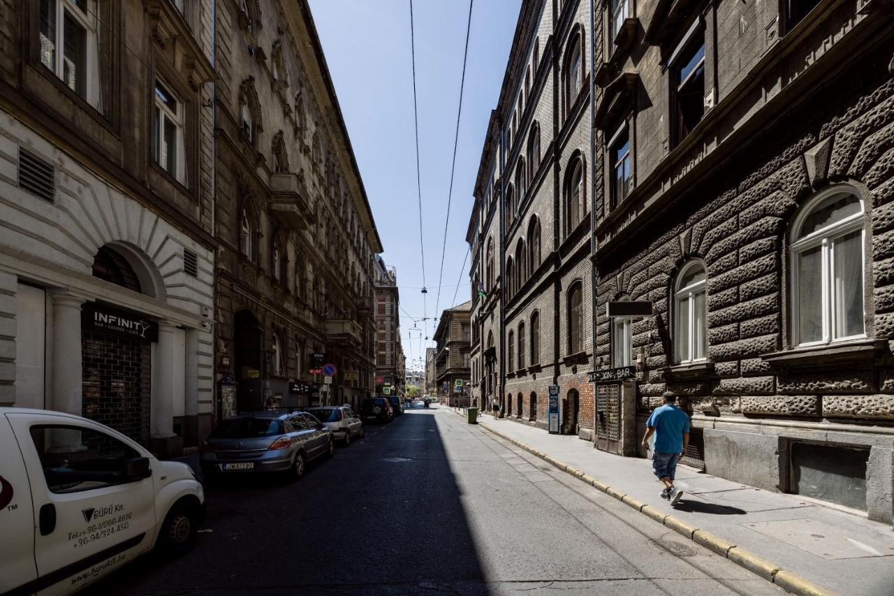 Downtown Circus Apartment Budapest Ngoại thất bức ảnh